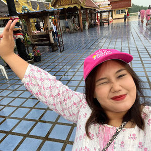 Meet your Posher, Siripak